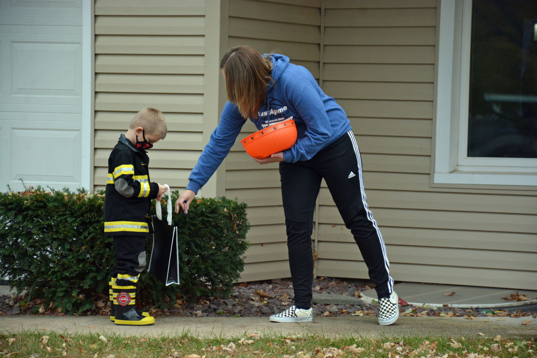 110520-star-news-halloween30.jpg